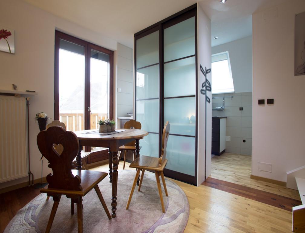 Appartement Melusine Avec Balcon Ammerschwihr Pokój zdjęcie